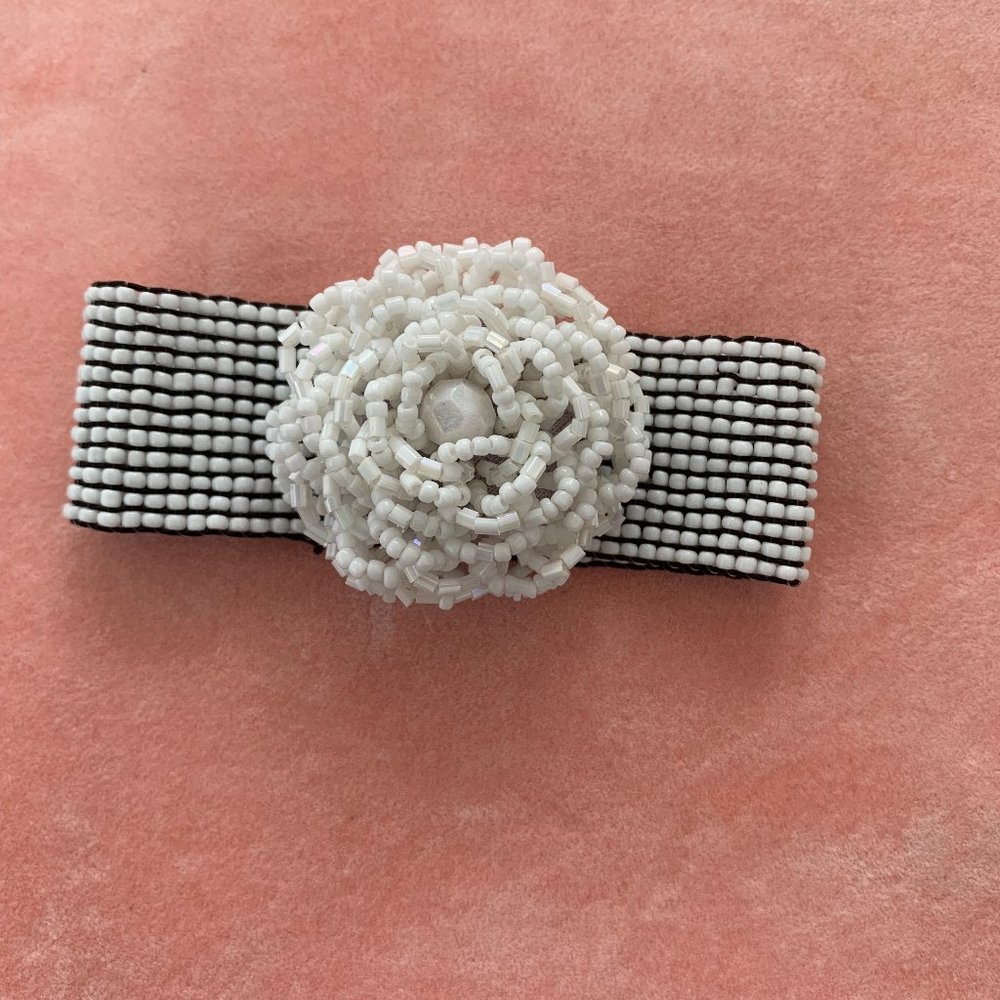Vintage White Corsage Beaded Bracelet - Perfect for Prom or Wedding!
